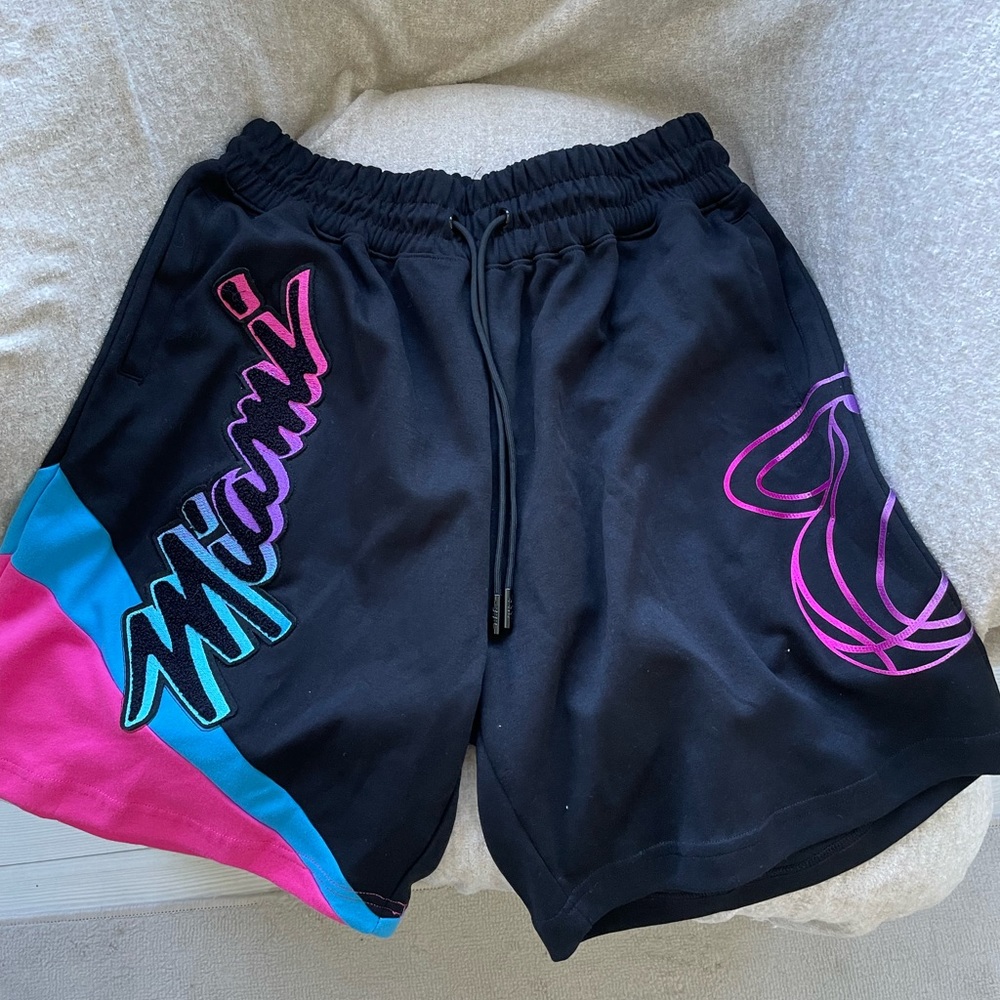 Miami heat mens vice final shorts